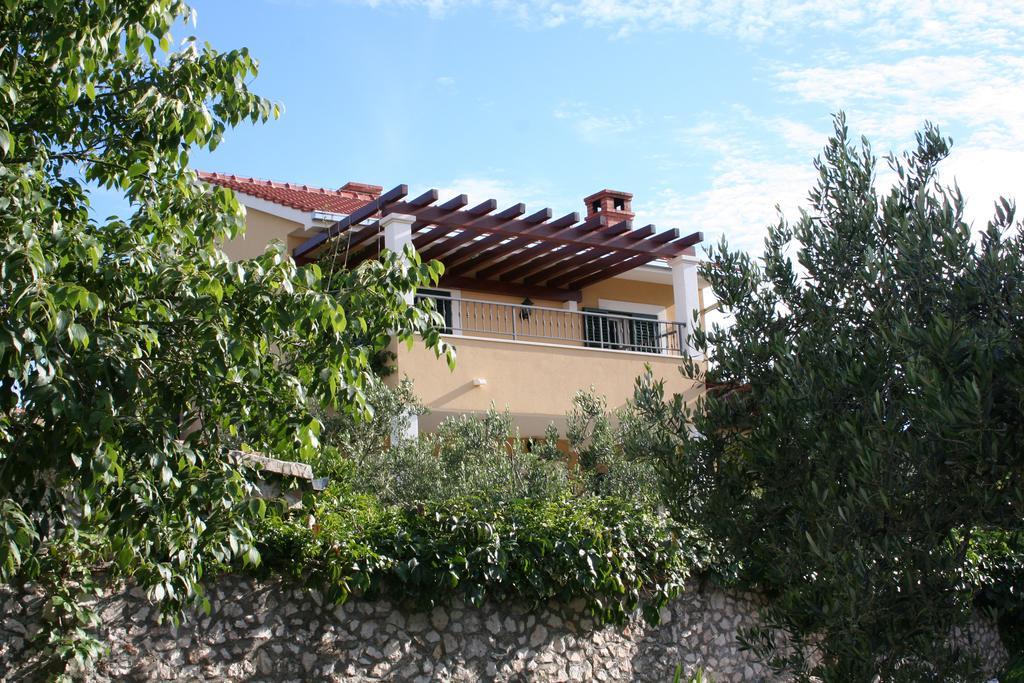 Tone & Marta Apartments Rogoznica Kültér fotó